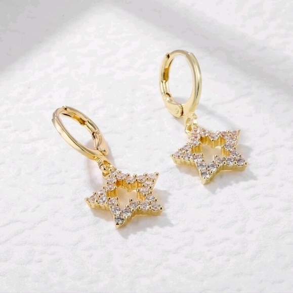 Huggie hoop 16K gold star Rhinestone Festival casual hoop earrings 💖2/$30 - Picture 14 of 15